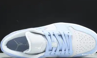 LOW JORDAN BLUE AIR UNIVERSITY 1 WMNS 0701